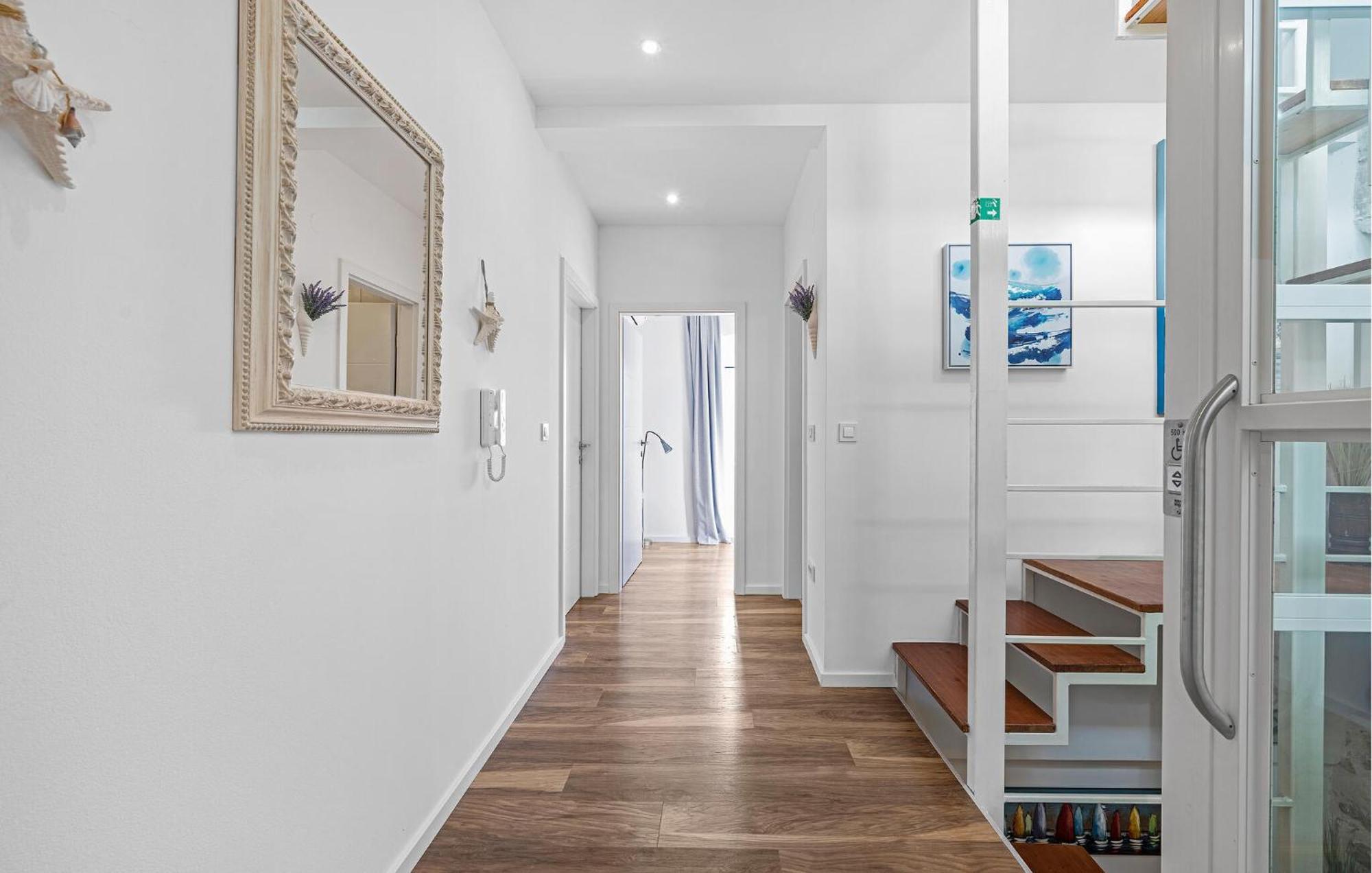 4 Bedroom Stunning Home In Murter Esterno foto