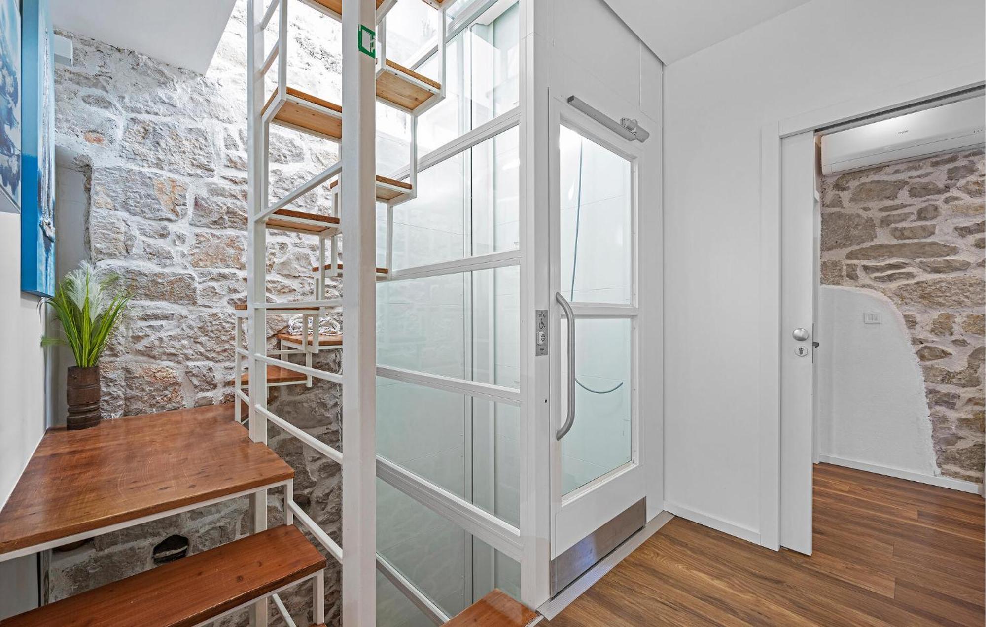 4 Bedroom Stunning Home In Murter Esterno foto