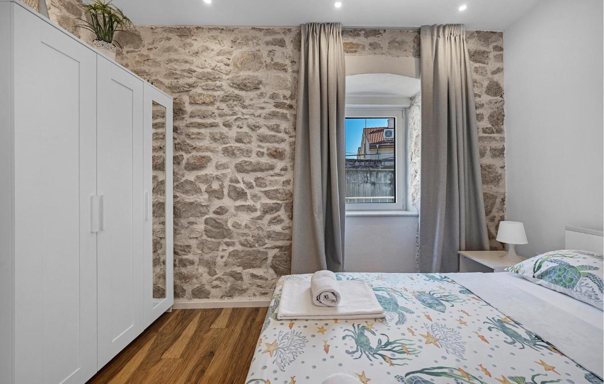 4 Bedroom Stunning Home In Murter Esterno foto