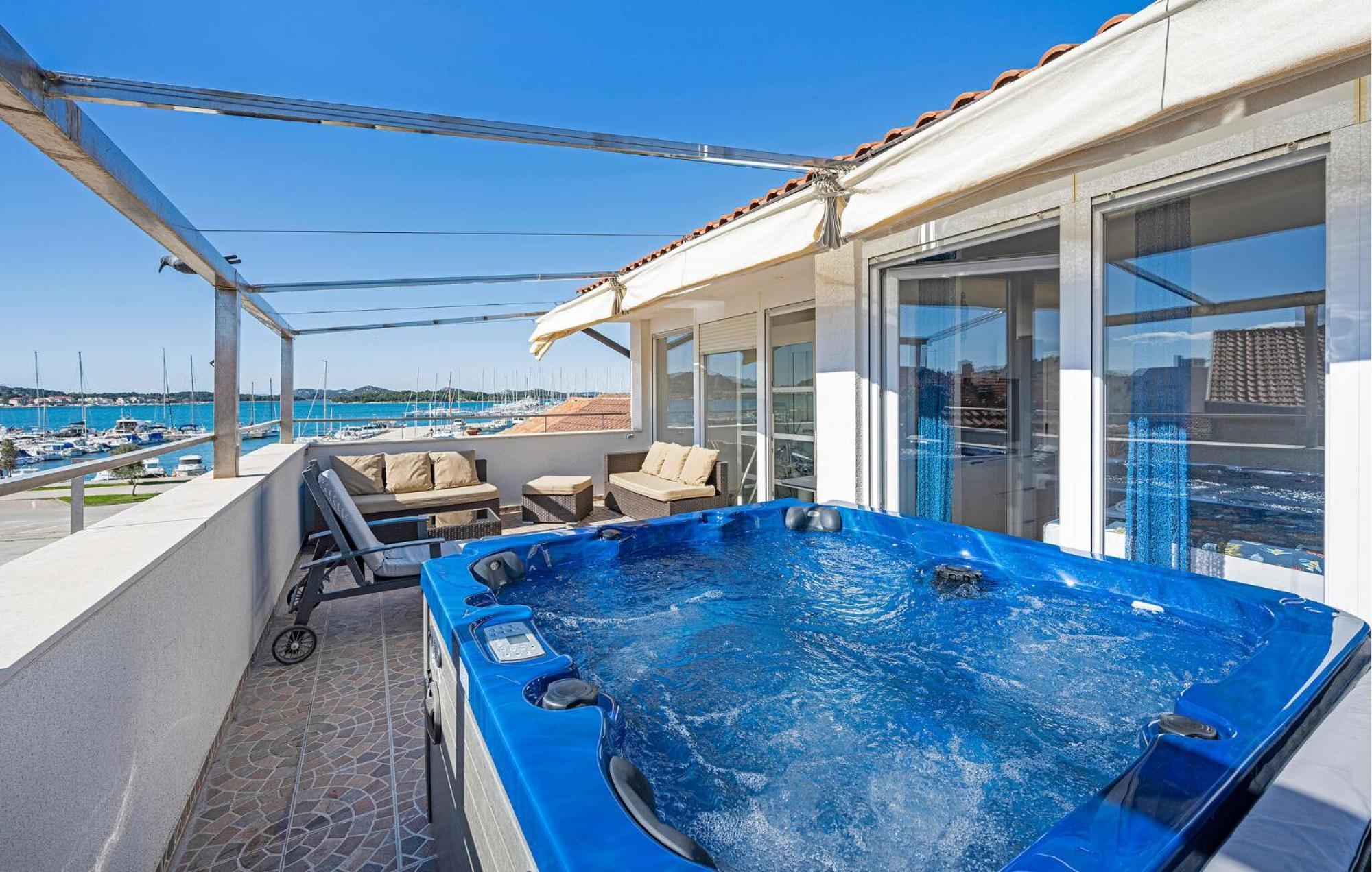 4 Bedroom Stunning Home In Murter Esterno foto