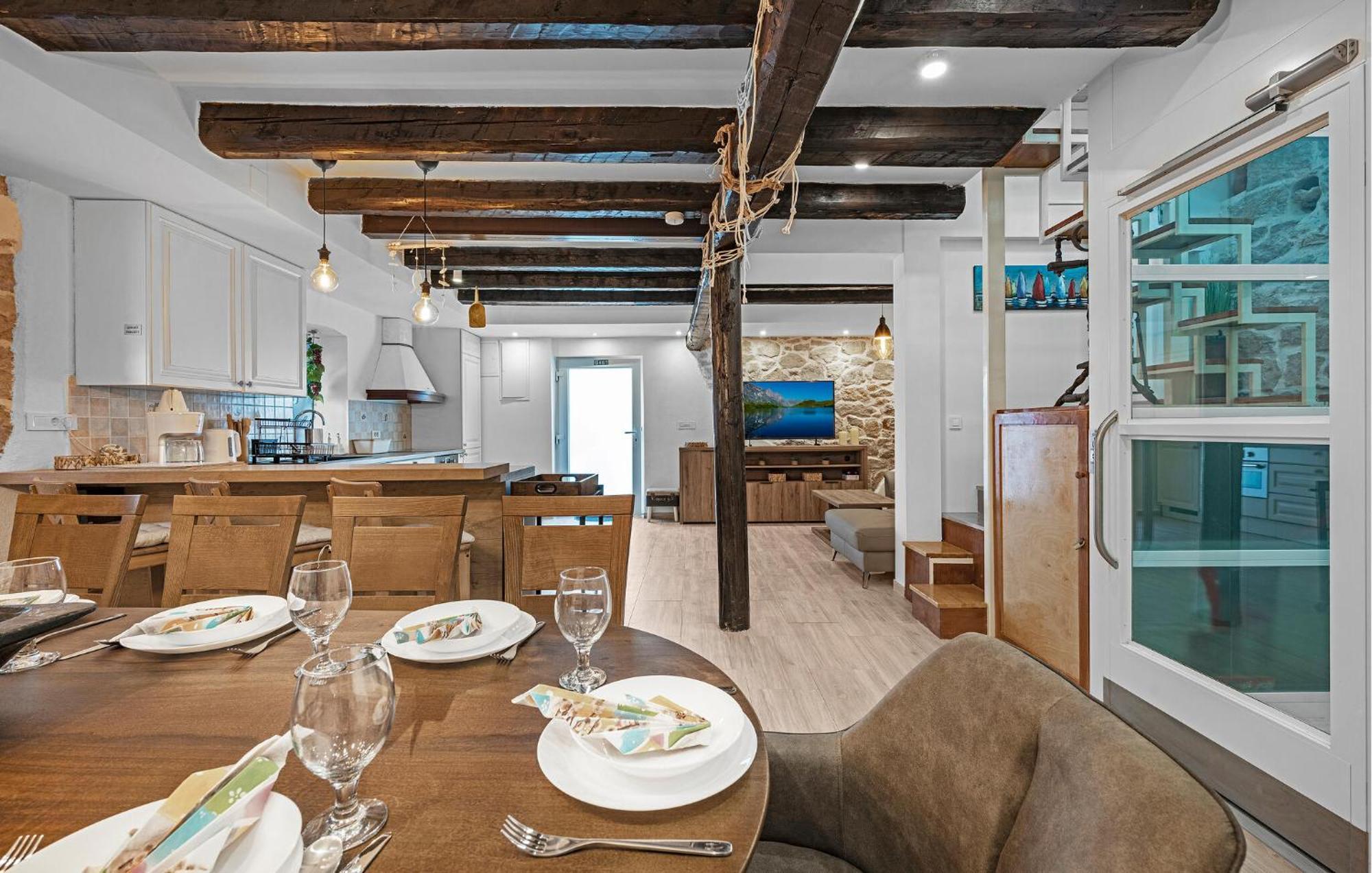 4 Bedroom Stunning Home In Murter Esterno foto